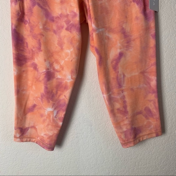 Athleta salutation stash pocket 2 Capri 1X - Picture 2 of 8